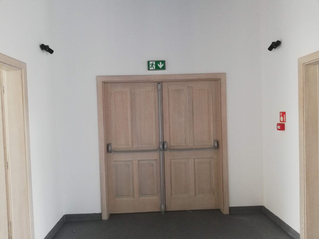 Drzwi Drewniane 056